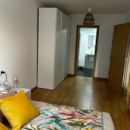 Piso Benvido Apartment Cee